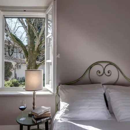 La Fattoria Di Capezzana Farm stay *
